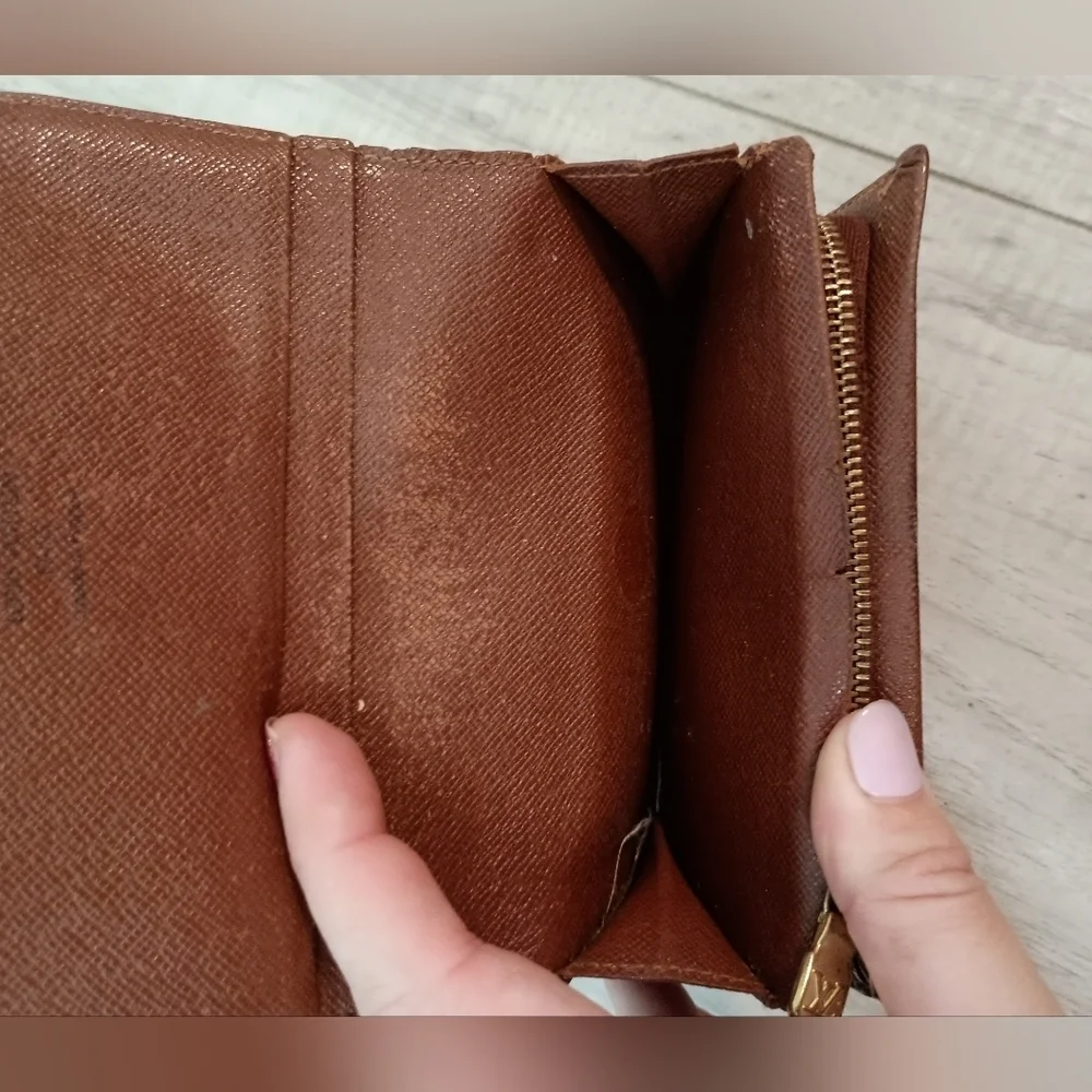 Louis Vuitton Monogram Porte Monnaie Tresor Wallet
